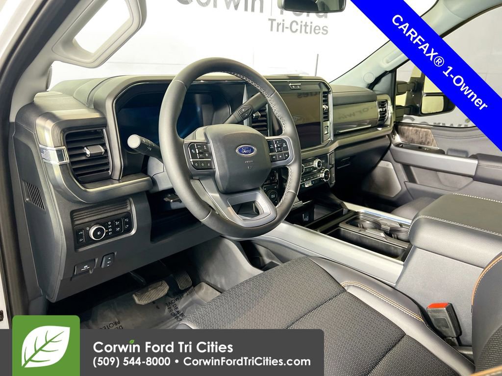 Certified 2025 Ford F350 Lariat w/ Lariat Ultimate Package image 3