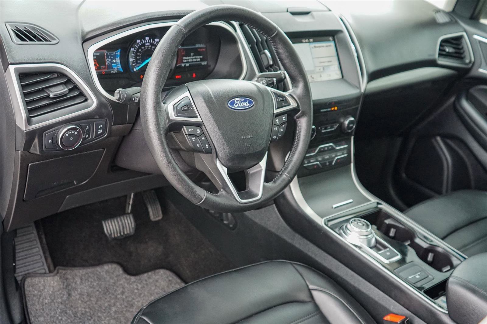 Certified 2019 Ford Edge SEL w/ Equipment Group 201A image 8