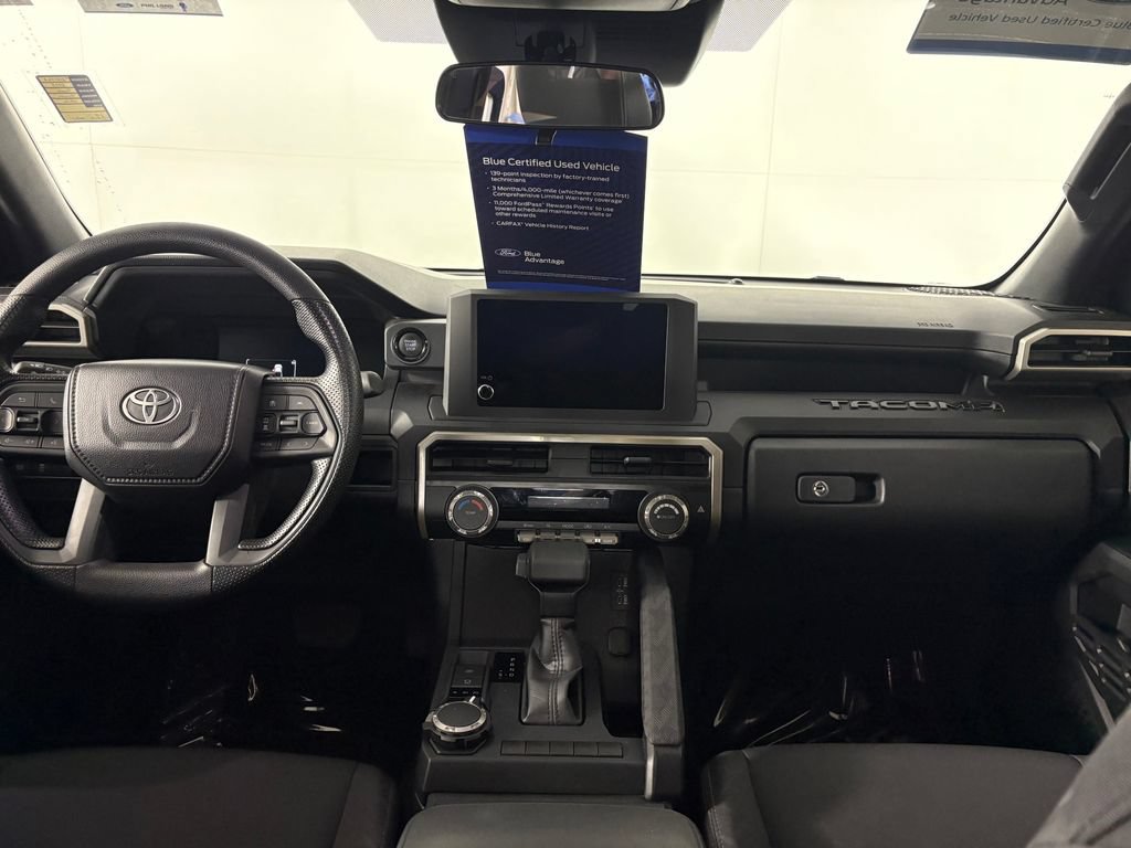Used 2025 Toyota Tacoma SR AWD/4WD image 25