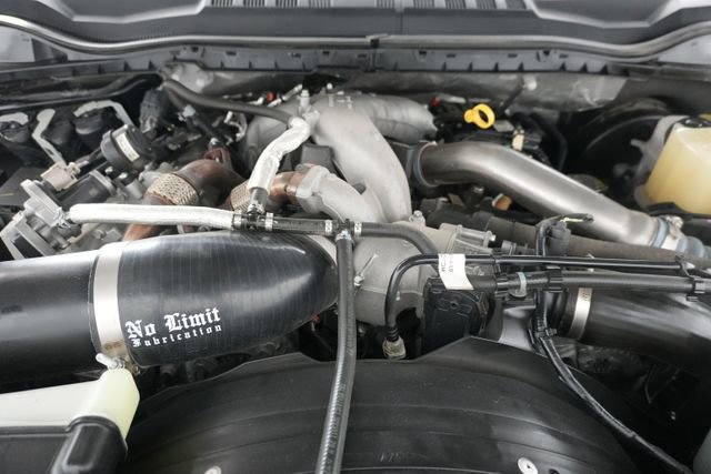 Certified 2020 Ford F250 Platinum w/ FX4 Off-Road Package image 33