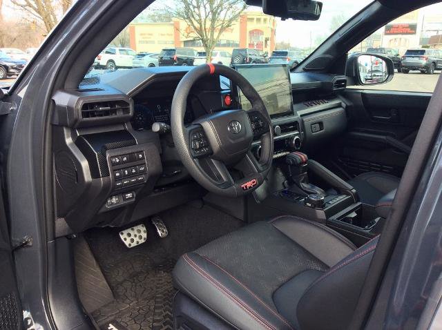Used 2025 Toyota Tacoma TRD Pro image 27