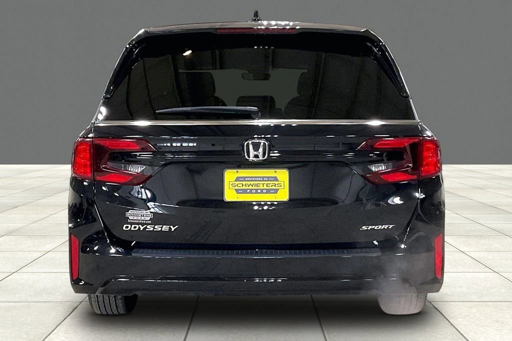 Used 2025 Honda Odyssey Sport-L image 3