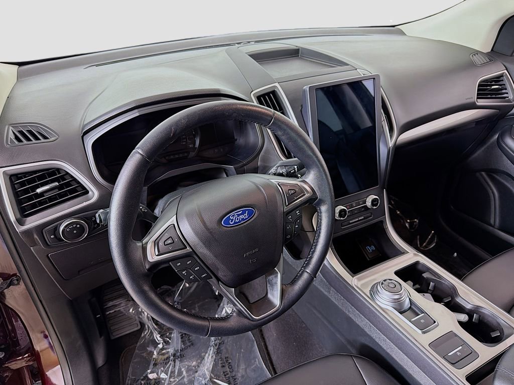 Certified 2023 Ford Edge SEL w/ Convenience Package AWD/4WD image 16