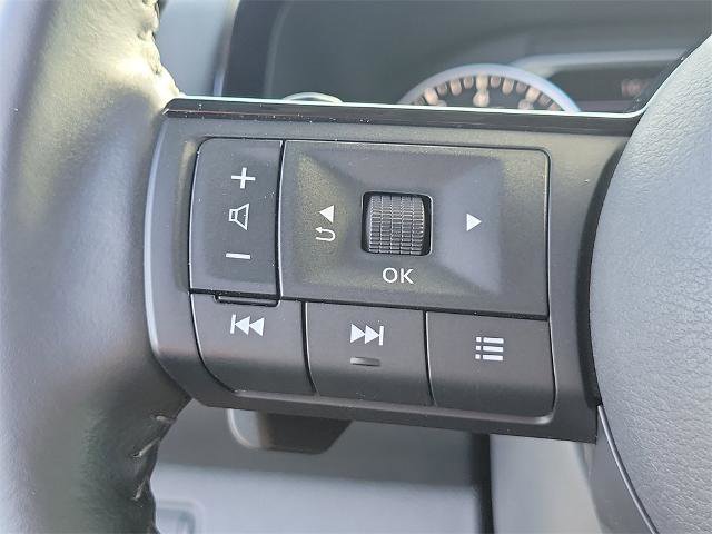 Used 2024 Nissan Pathfinder SL image 25