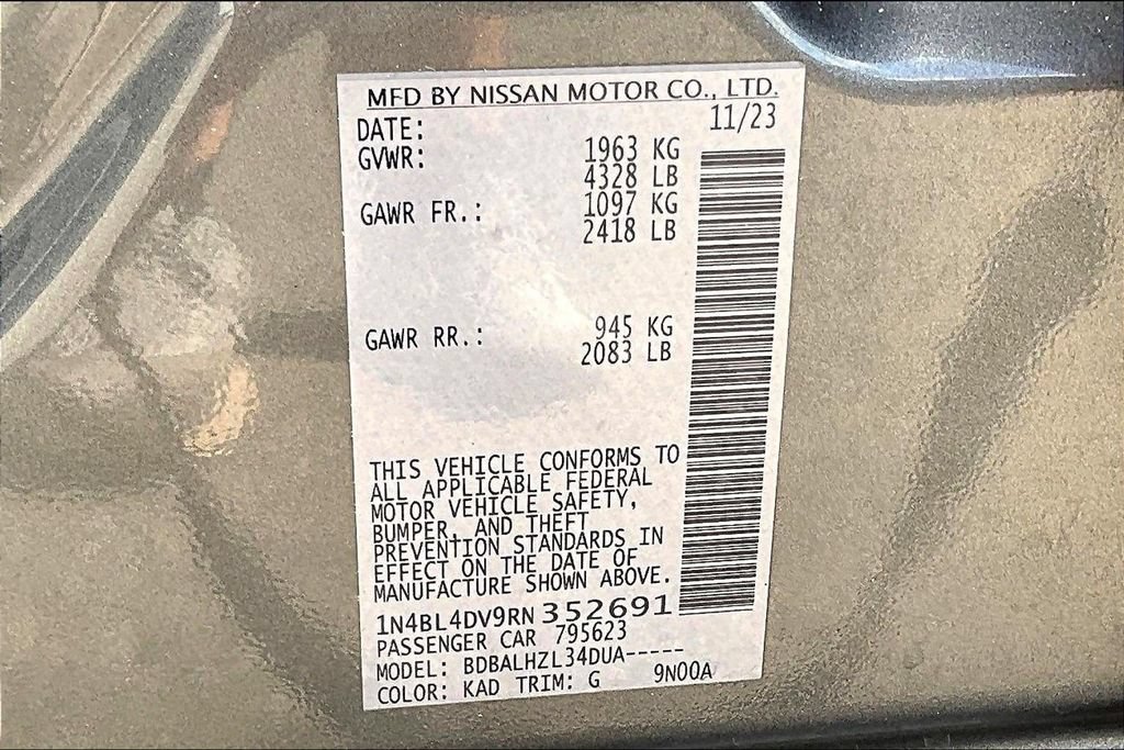 Used 2024 Nissan Altima 2.5 SV FWD image 20