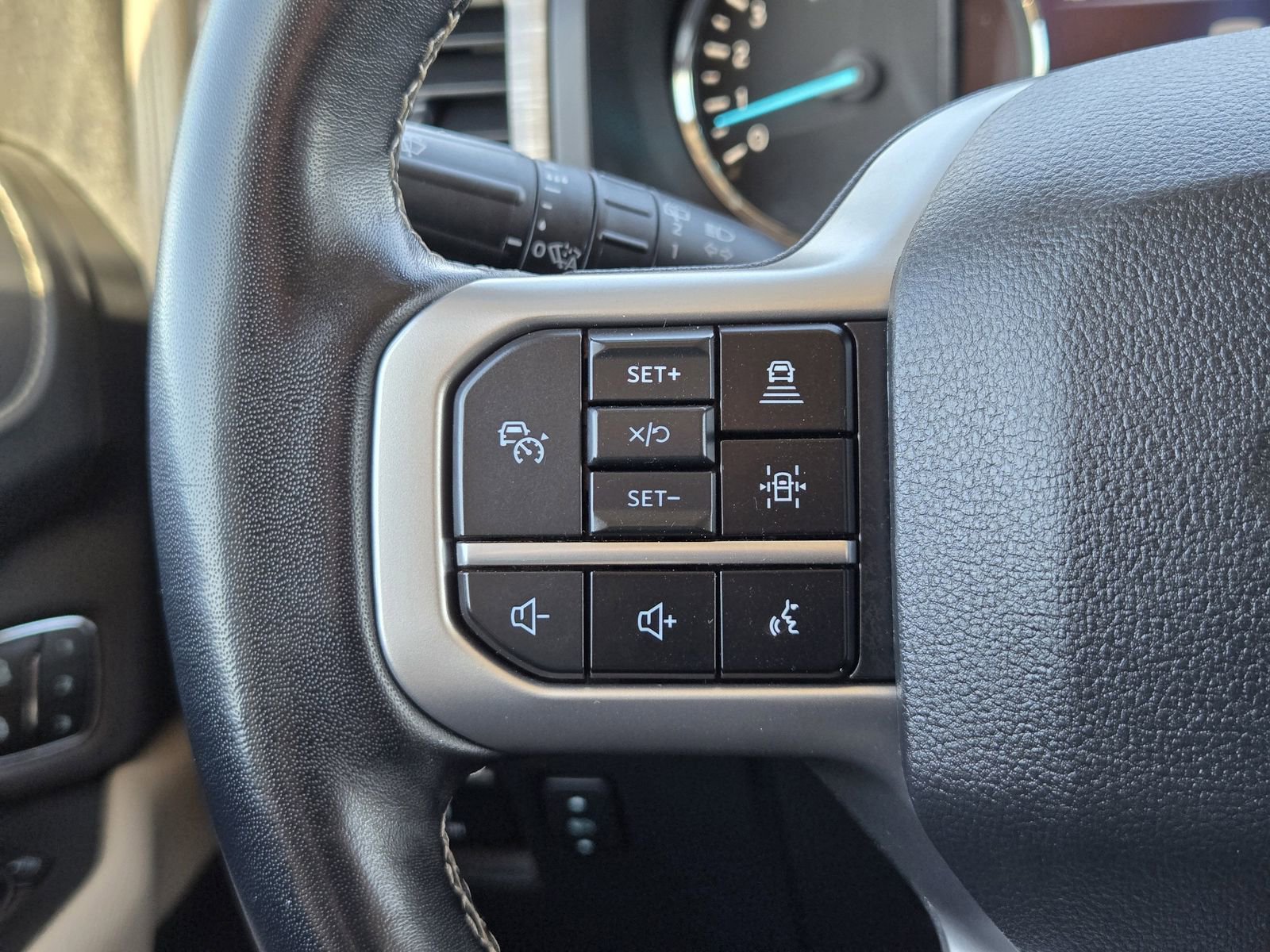 Certified 2024 Ford Expedition Max Limited image 29