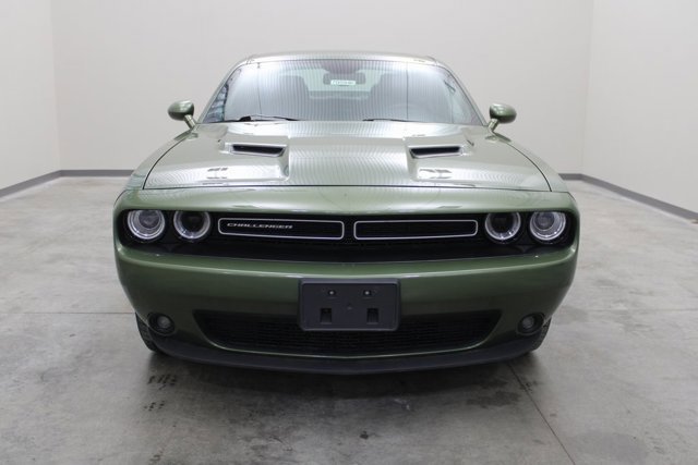 Used 2018 Dodge Challenger GT w/ Driver Convenience Group image 6