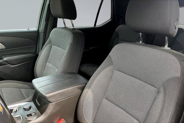 Used 2023 Chevrolet Traverse LT FWD image 25