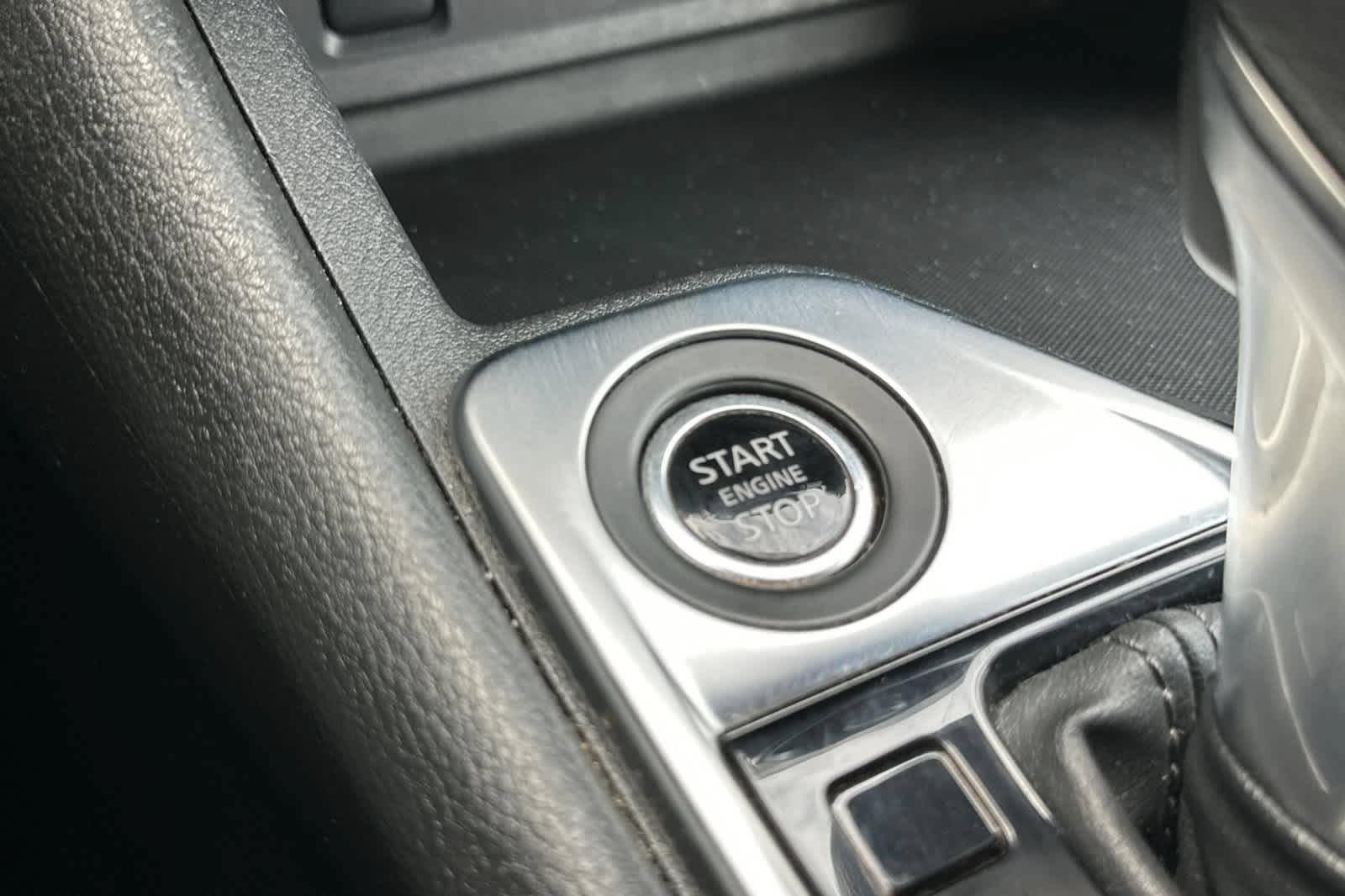 Used 2024 Nissan Sentra SV FWD image 22