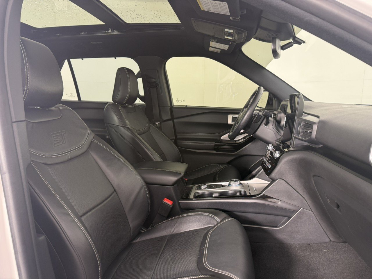 Certified 2021 Ford Explorer ST w/ Equipment Group 401A AWD/4WD image 10
