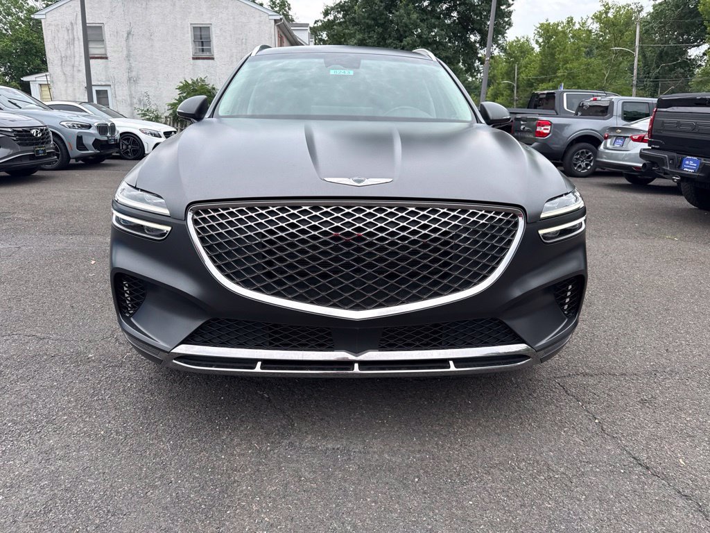 Used 2024 Genesis GV70 2.5T w/ Select Package AWD/4WD image 2
