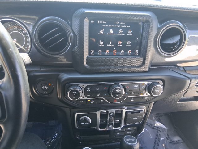 Used 2022 Jeep Wrangler Unlimited Sport AWD/4WD image 21