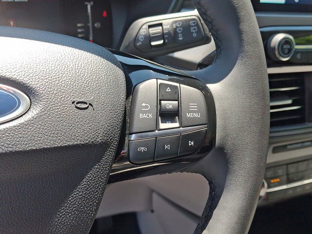 Certified 2023 Ford Escape Active AWD/4WD image 10