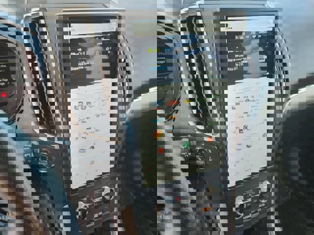 Certified 2022 Ford Edge SEL w/ Convenience Package image 25