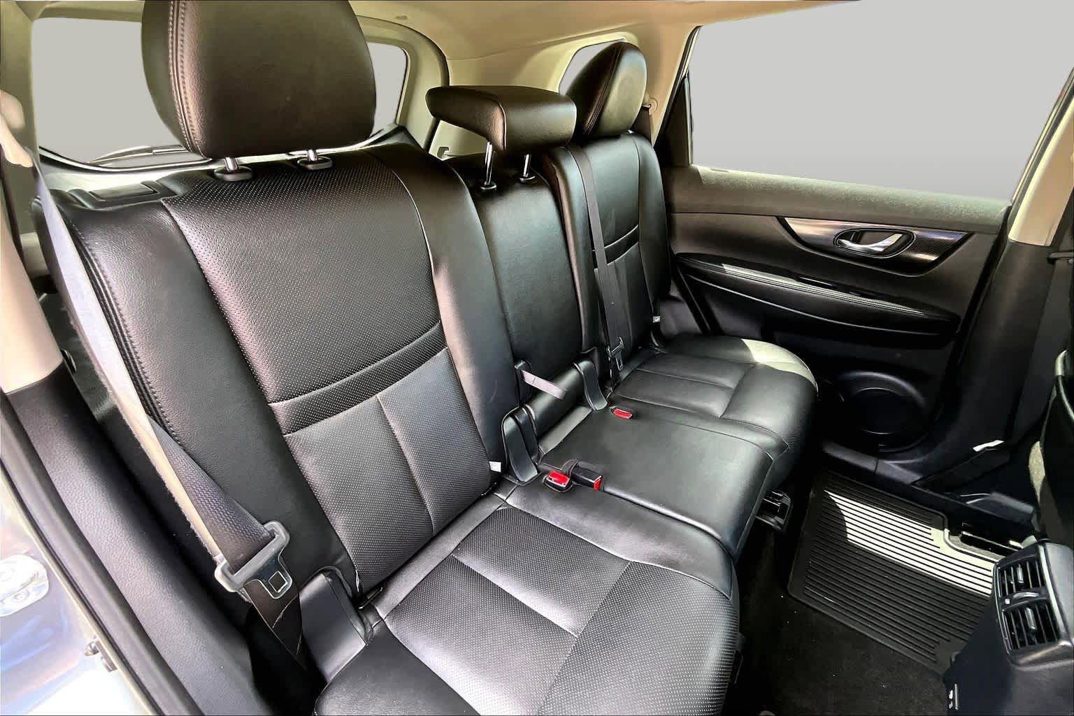 Used 2020 Nissan Rogue SL w/ Premium Package AWD/4WD image 20