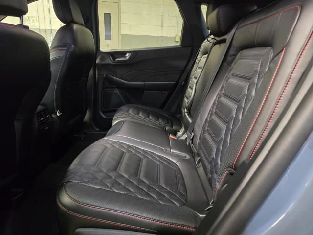 Certified 2023 Ford Escape ST-Line Elite w/ Premium Technology Package image 17