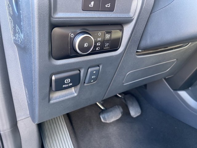 Certified 2023 Ford Expedition Limited image 14