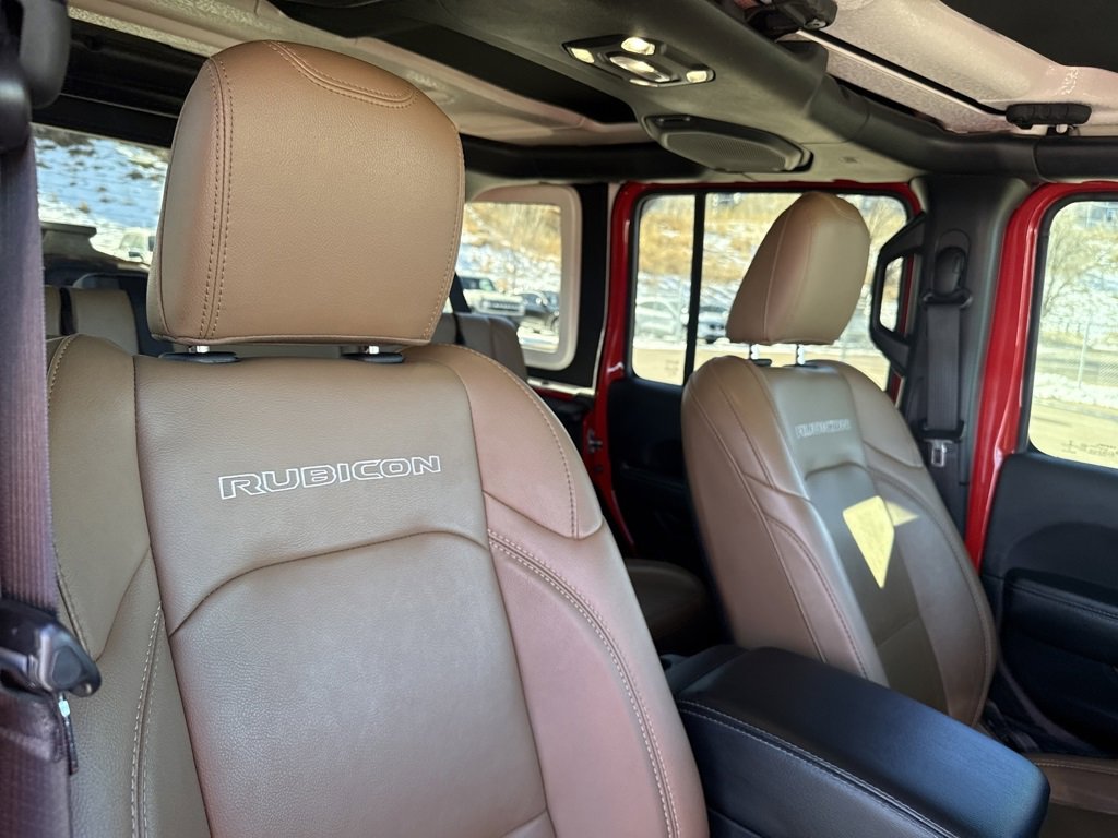 Used 2021 Jeep Wrangler Unlimited Rubicon 4xe w/ Dual Top Group image 31