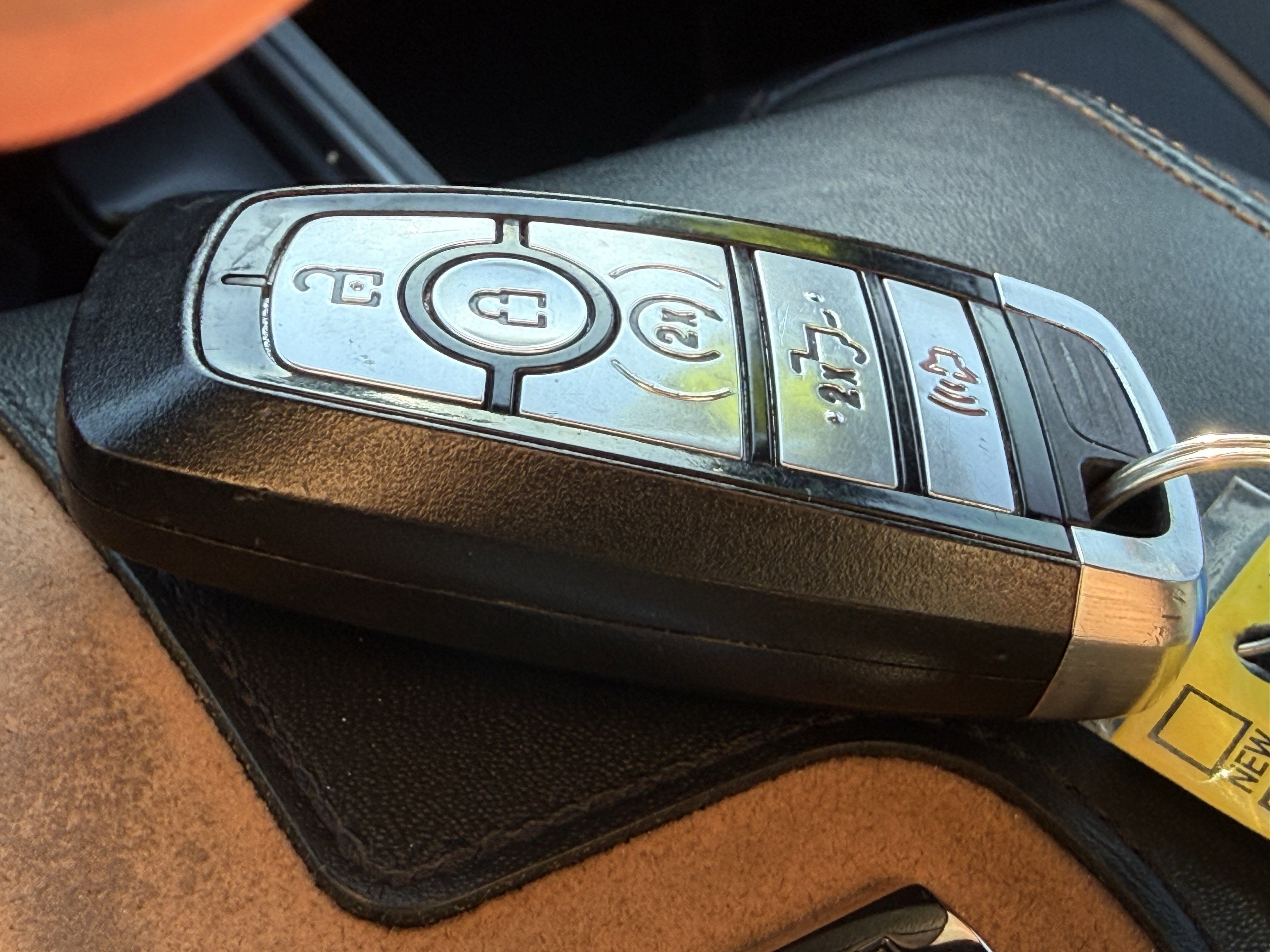 Certified 2022 Ford F150 Platinum w/ Trailer Tow Package image 35