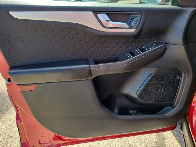 Certified 2020 Ford Escape SE Sport AWD/4WD image 24