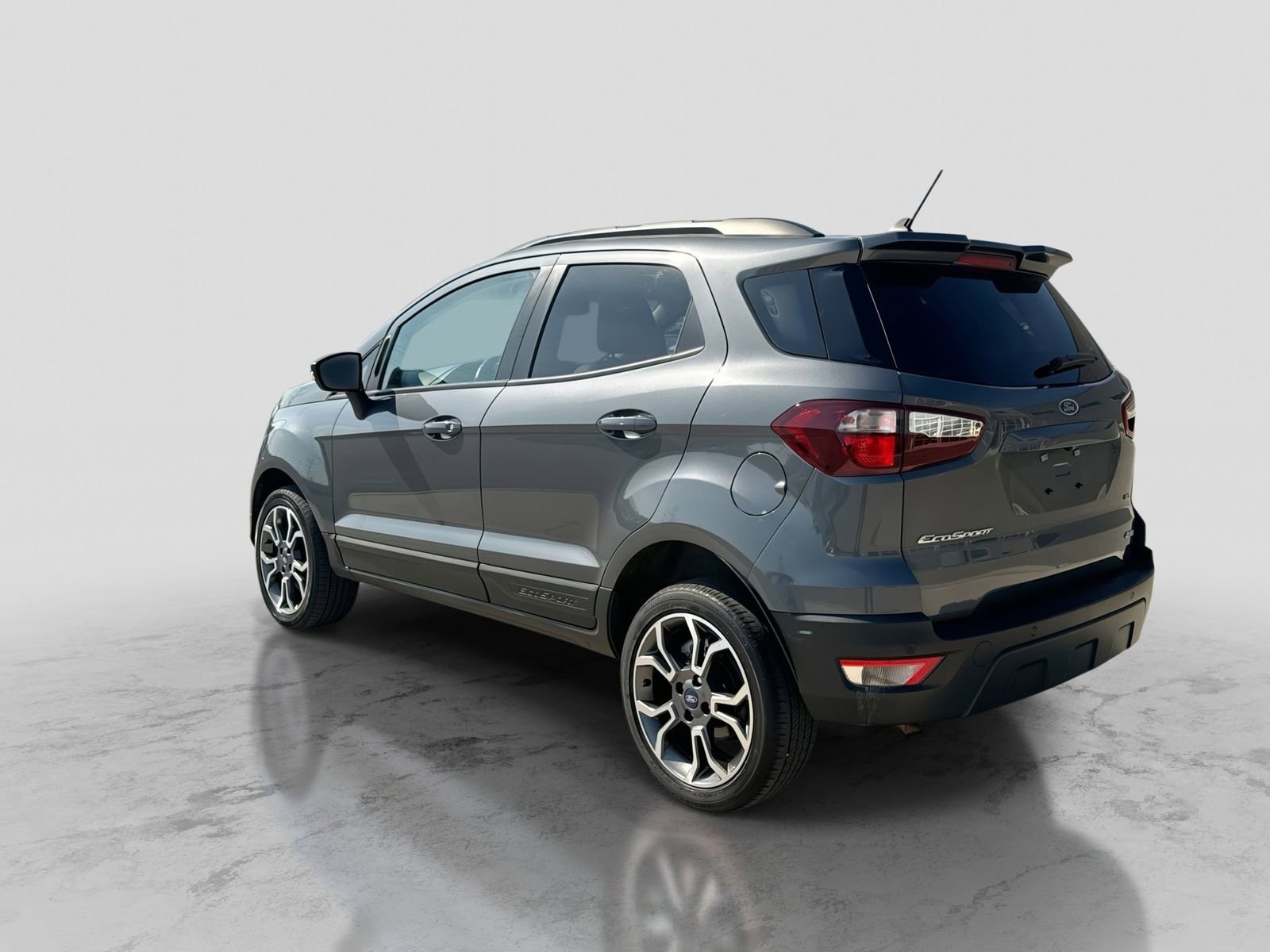 Certified 2020 Ford EcoSport SES w/ Interior Protection Package AWD/4WD image 5