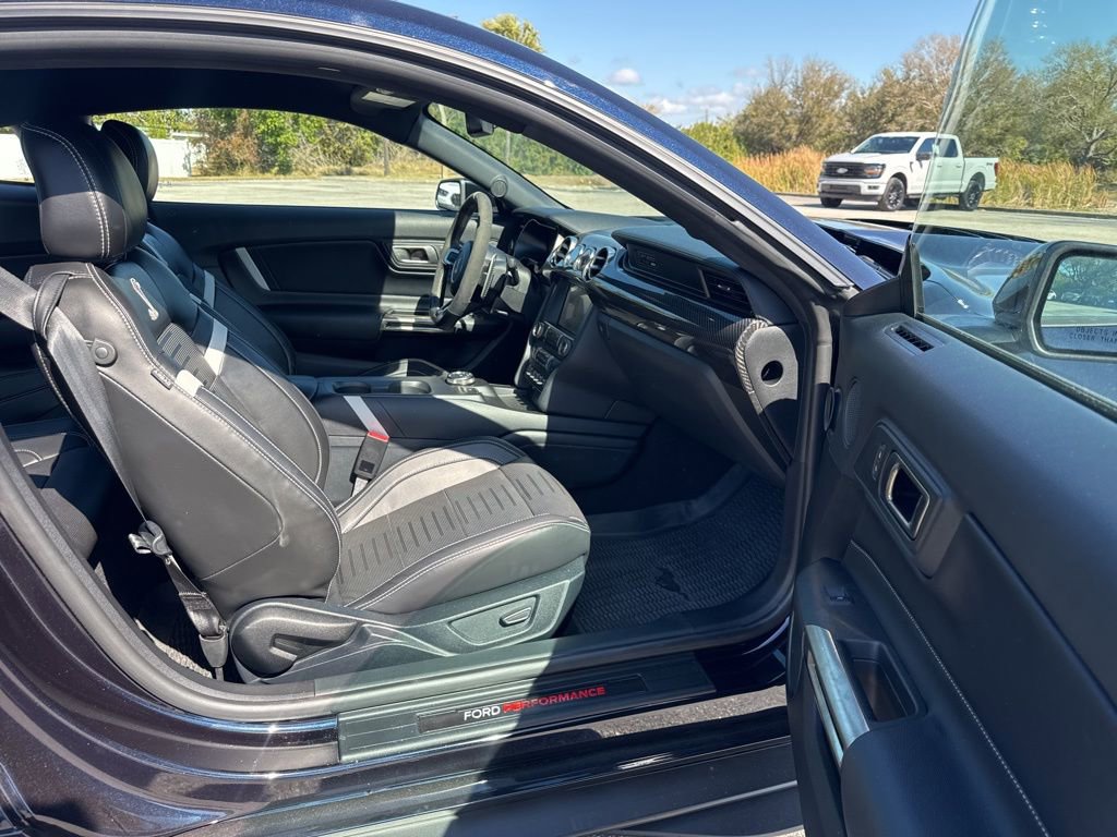 Certified 2021 Ford Mustang Shelby GT500 w/ Technology Package image 11