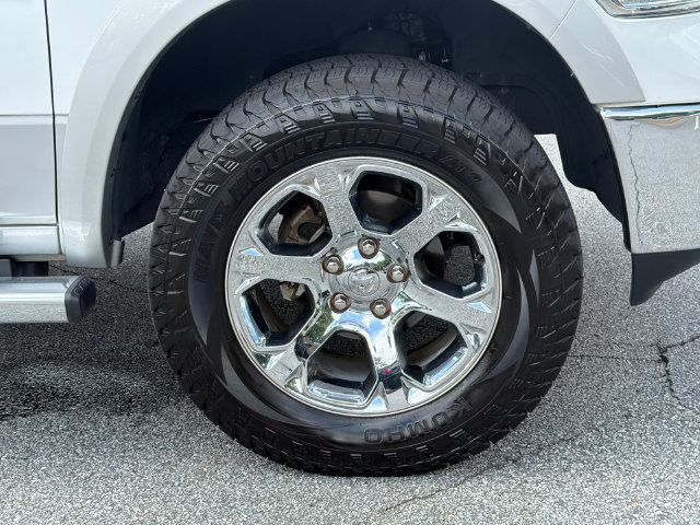 Used 2018 RAM 1500 Laramie w/ Convenience Group AWD/4WD image 14