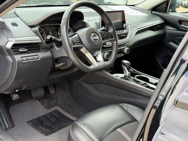 Used 2024 Nissan Altima 2.5 SR FWD image 7