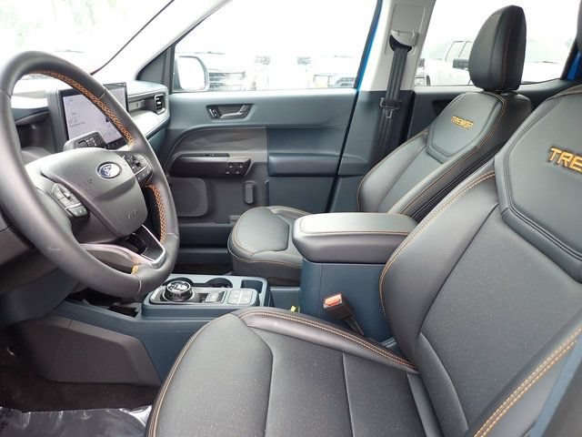 Certified 2025 Ford Maverick Tremor AWD/4WD image 17