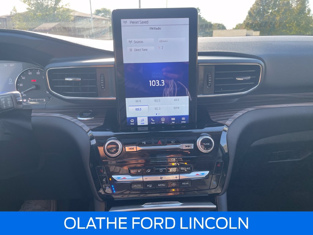 Certified 2023 Ford Explorer Limited w/ Limited Technology Package AWD/4WD image 29