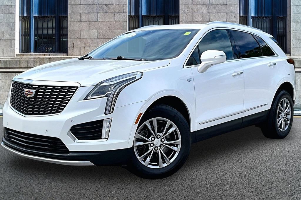 Used 2023 Cadillac XT5 Premium Luxury w/ LPO, Floor Liner Package AWD/4WD image 2