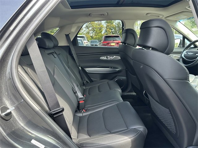 Used 2022 Genesis GV70 2.5T w/ Select Package image 38