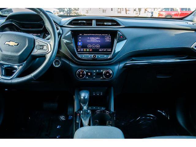 Used 2022 Chevrolet TrailBlazer ACTIV w/ Sun and Liftgate Package image 14