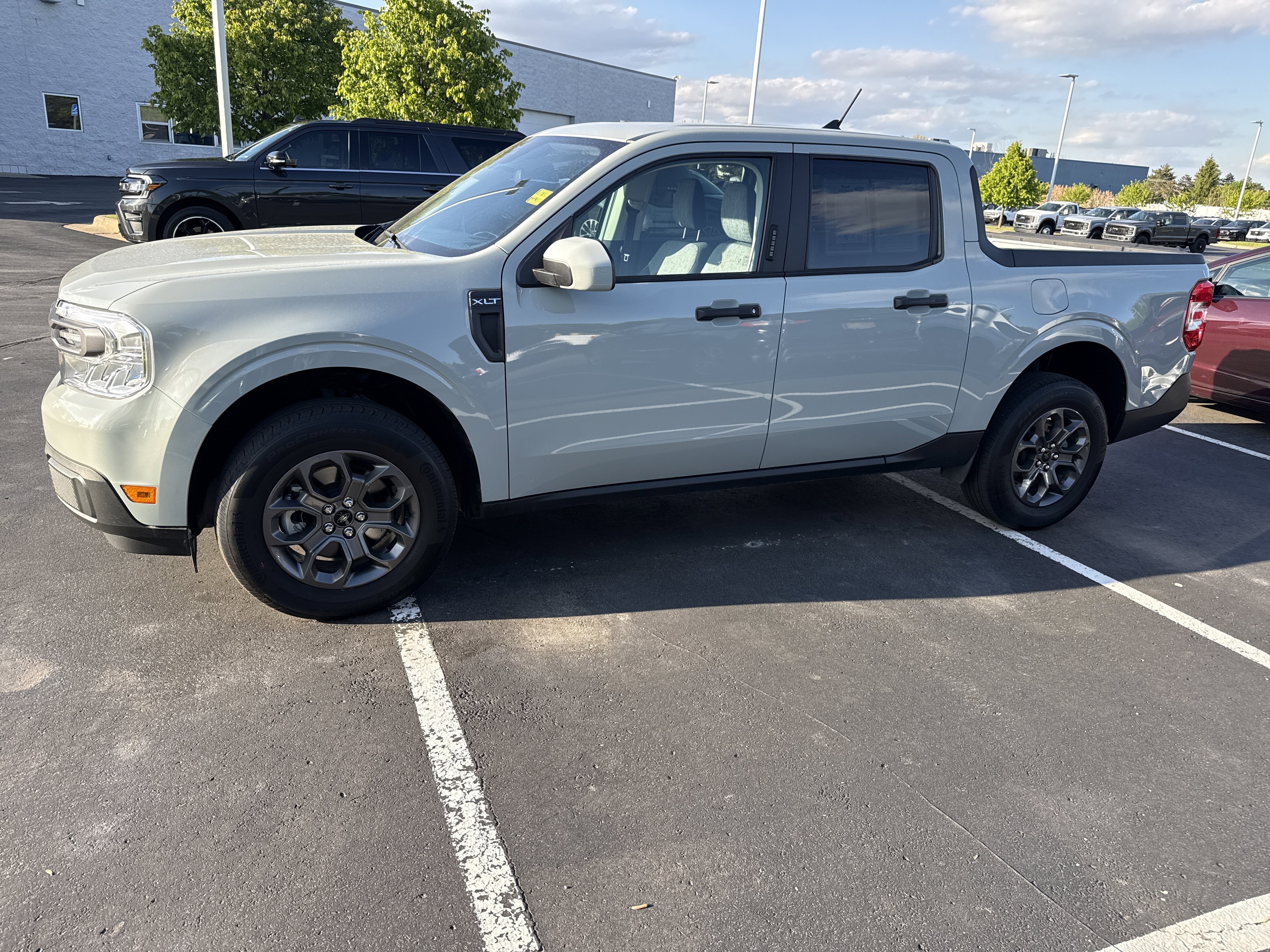 Certified 2023 Ford Maverick XLT w/ XLT Luxury Package FWD image 3