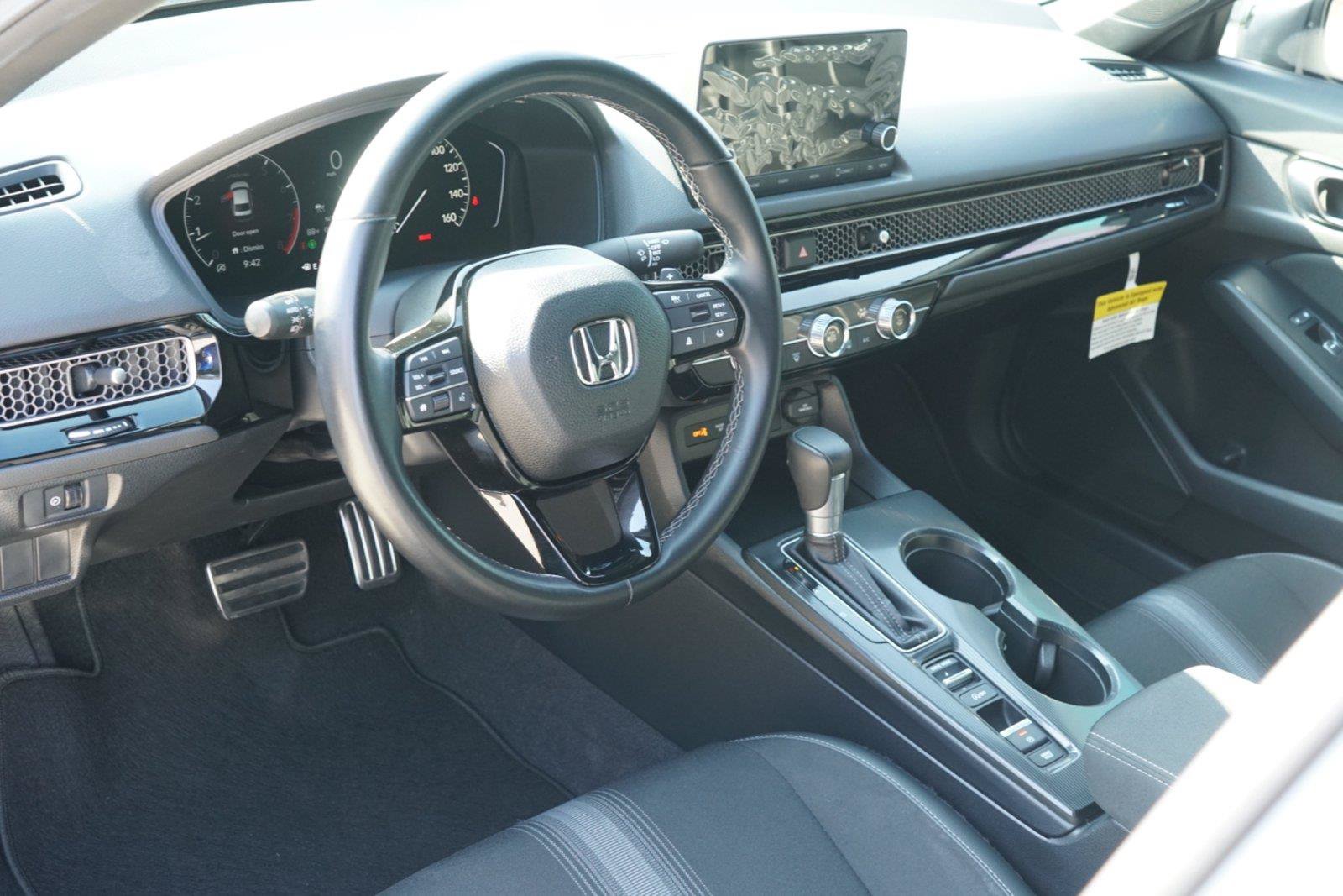 Used 2024 Honda Civic Sport image 9