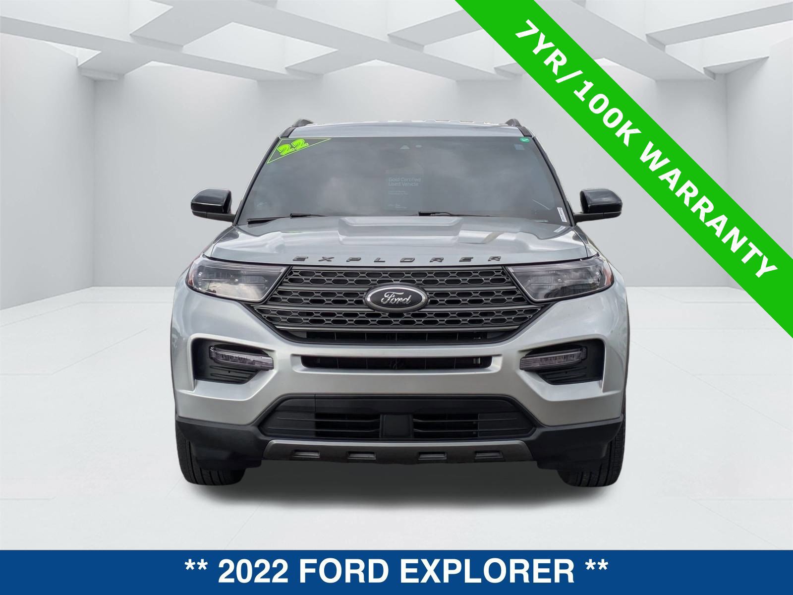 Certified 2022 Ford Explorer XLT w/ Equipment Group 202A image 9