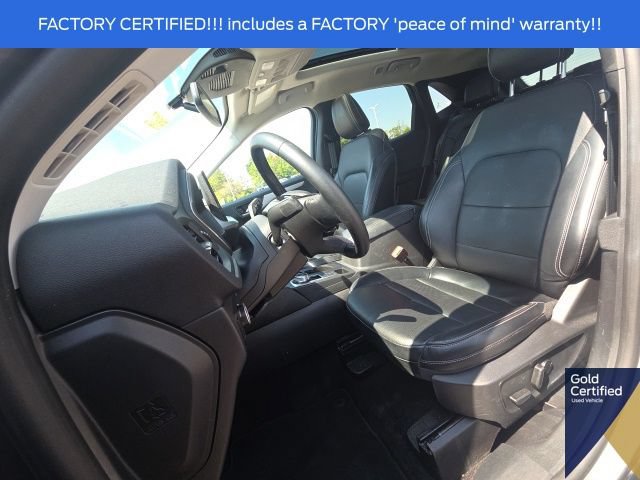 Certified 2025 Ford Escape Platinum AWD/4WD image 30