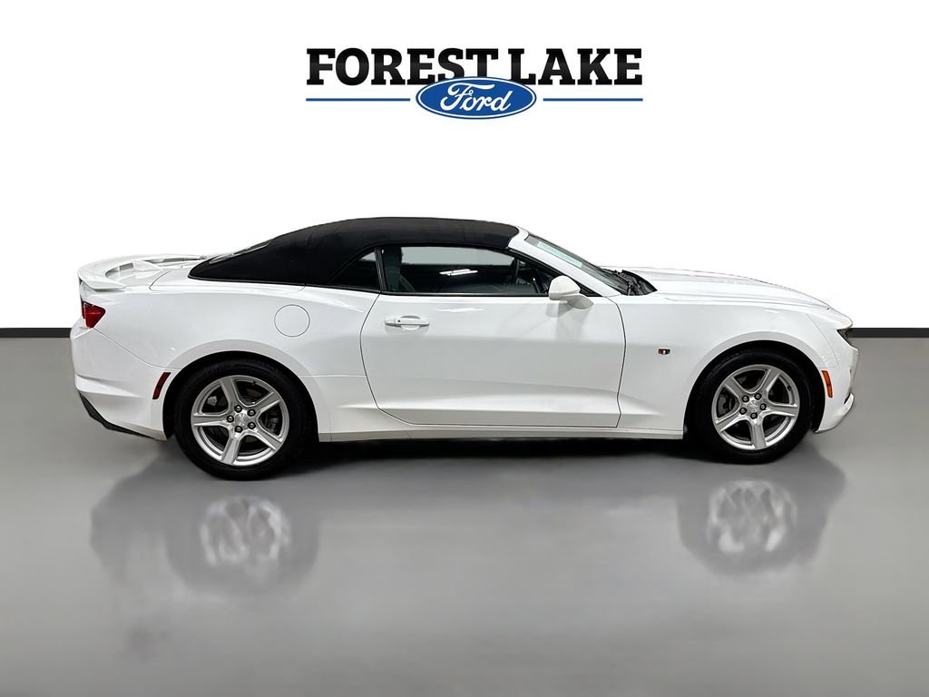 Used 2020 Chevrolet Camaro LT image 8