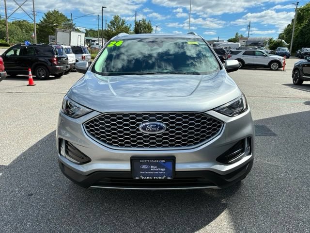 Certified 2024 Ford Edge SEL w/ Convenience Package AWD/4WD image 3