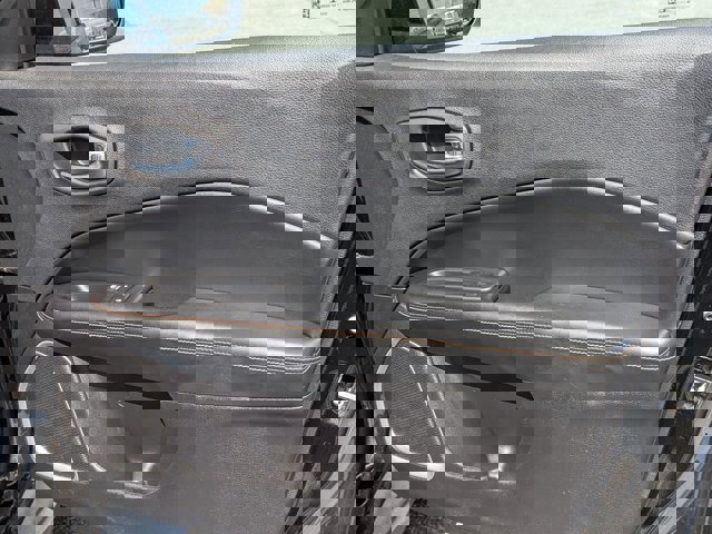 Used 2019 Jeep Compass Latitude w/ Cold Weather Group image 33