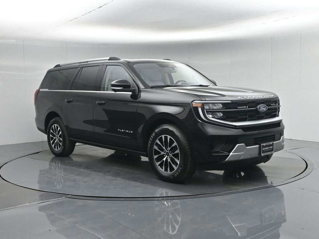Certified 2025 Ford Expedition Max Platinum image 3
