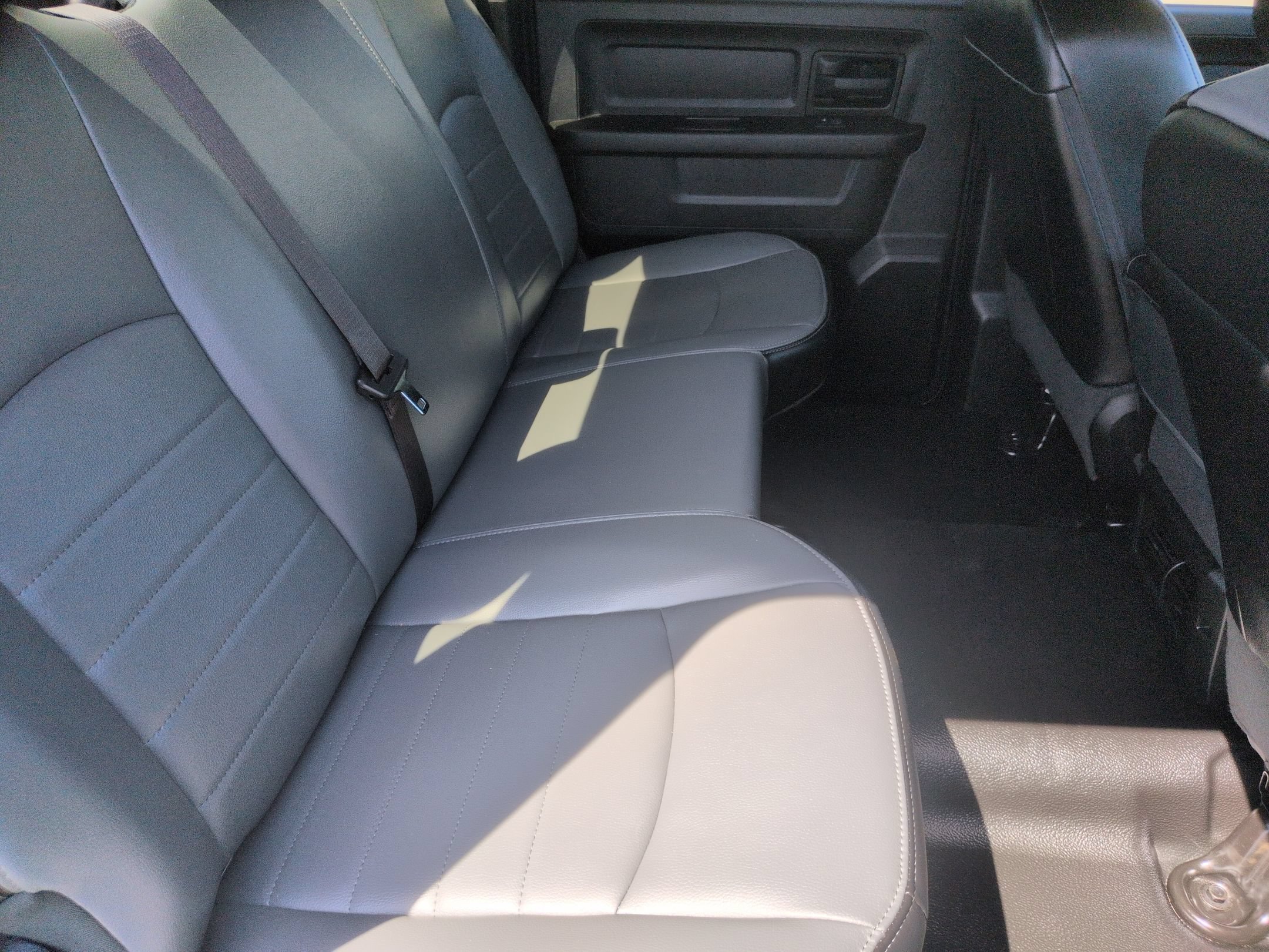 Used 2023 RAM 1500 Tradesman w/ Chrome Appearance Group AWD/4WD image 32