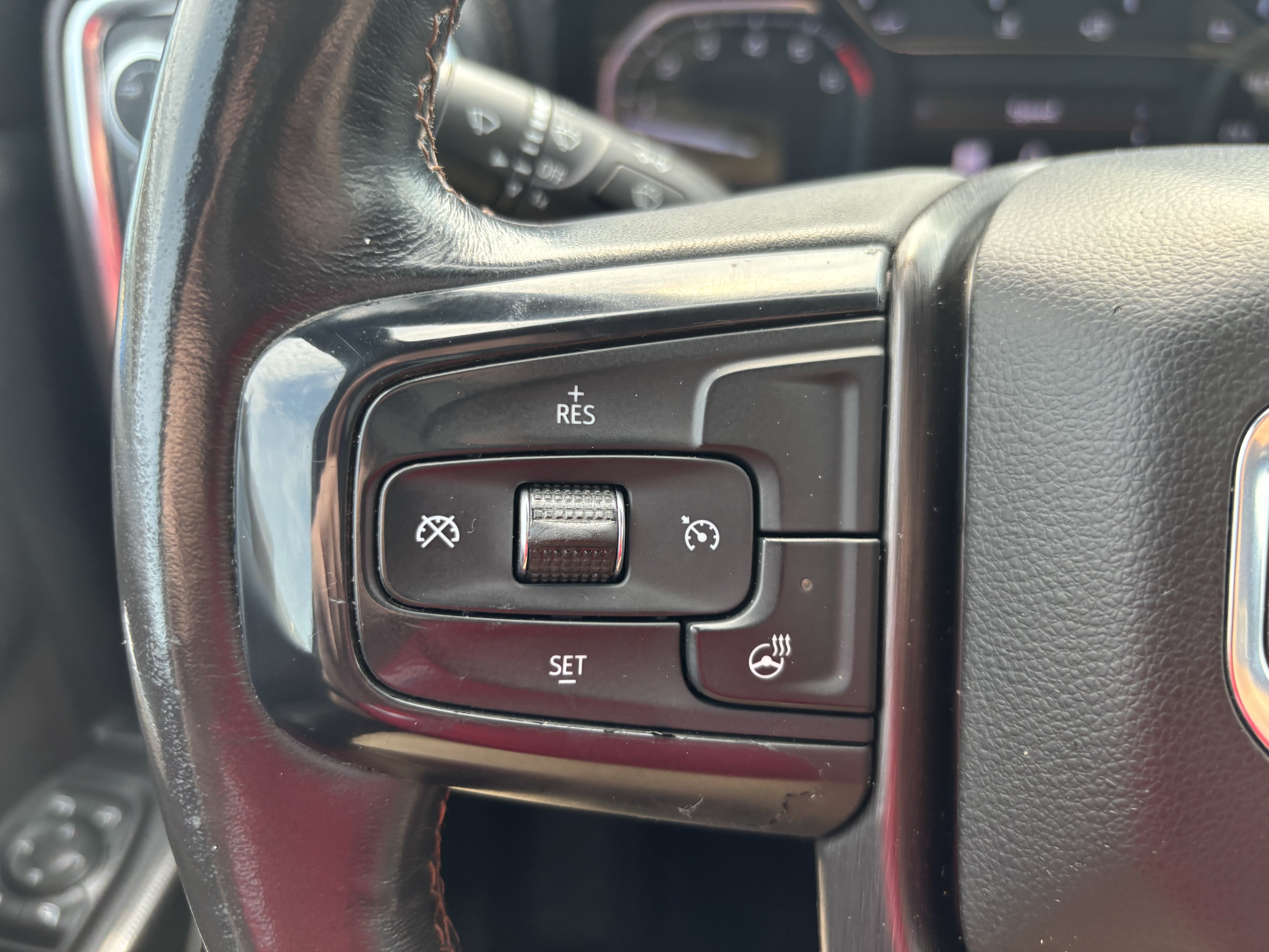 Used 2020 GMC Sierra 1500 AT4 w/ AT4 Premium Package AWD/4WD image 22
