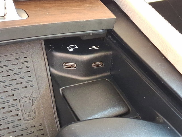 Used 2021 Mercedes-Benz GLS 450 4MATIC image 30