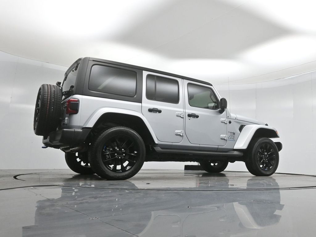 Used 2023 Jeep Wrangler Unlimited Sahara w/ Cold Weather Group image 48