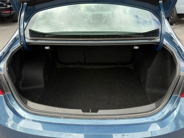Used 2024 Chevrolet Malibu LT FWD image 32