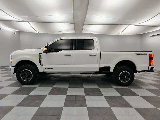 Certified 2024 Ford F250 Platinum w/ Tremor Off-Road Package AWD/4WD image 5