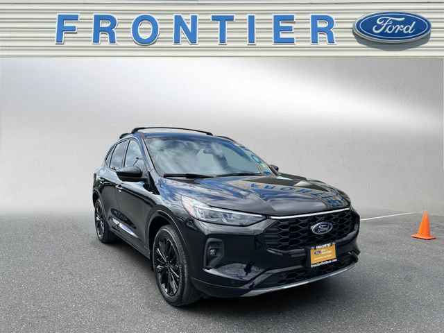 Certified 2025 Ford Escape ST-Line Elite w/ Premium Technology Package AWD/4WD image 8