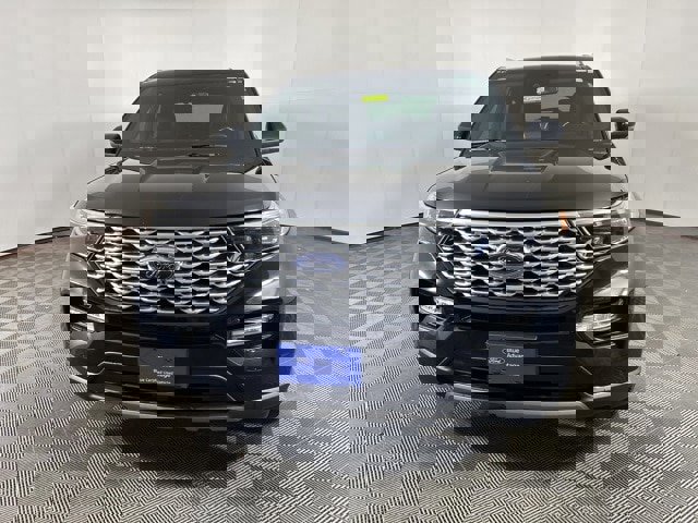 Certified 2020 Ford Explorer Platinum w/ Premium Technology Package