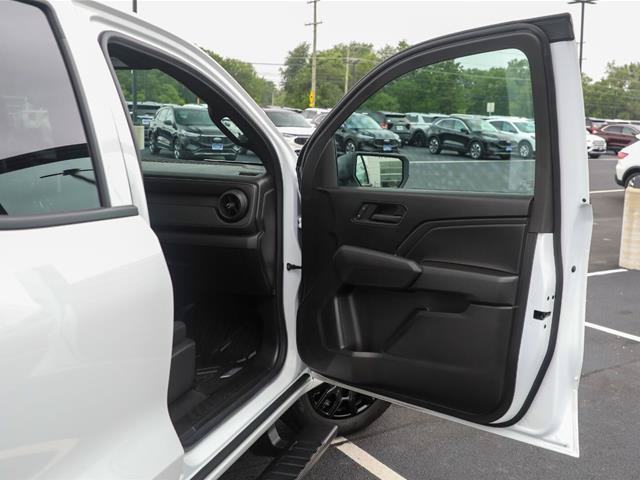 Used 2026 Chevrolet Colorado W/T AWD/4WD image 26